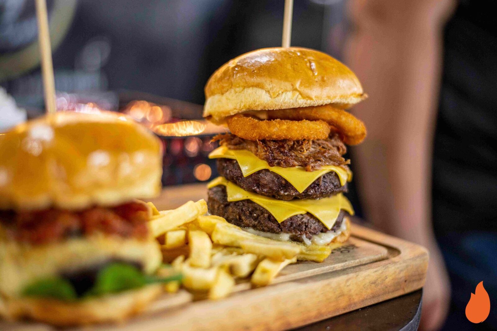 Torresmo Fest reúne gastronomia e clássicos do rock no RioMar Aracaju