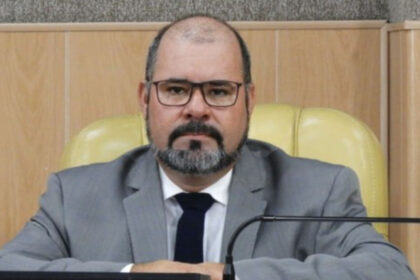 Isac Silveira assume presidência da Câmara de Aracaju para 2027–2028
