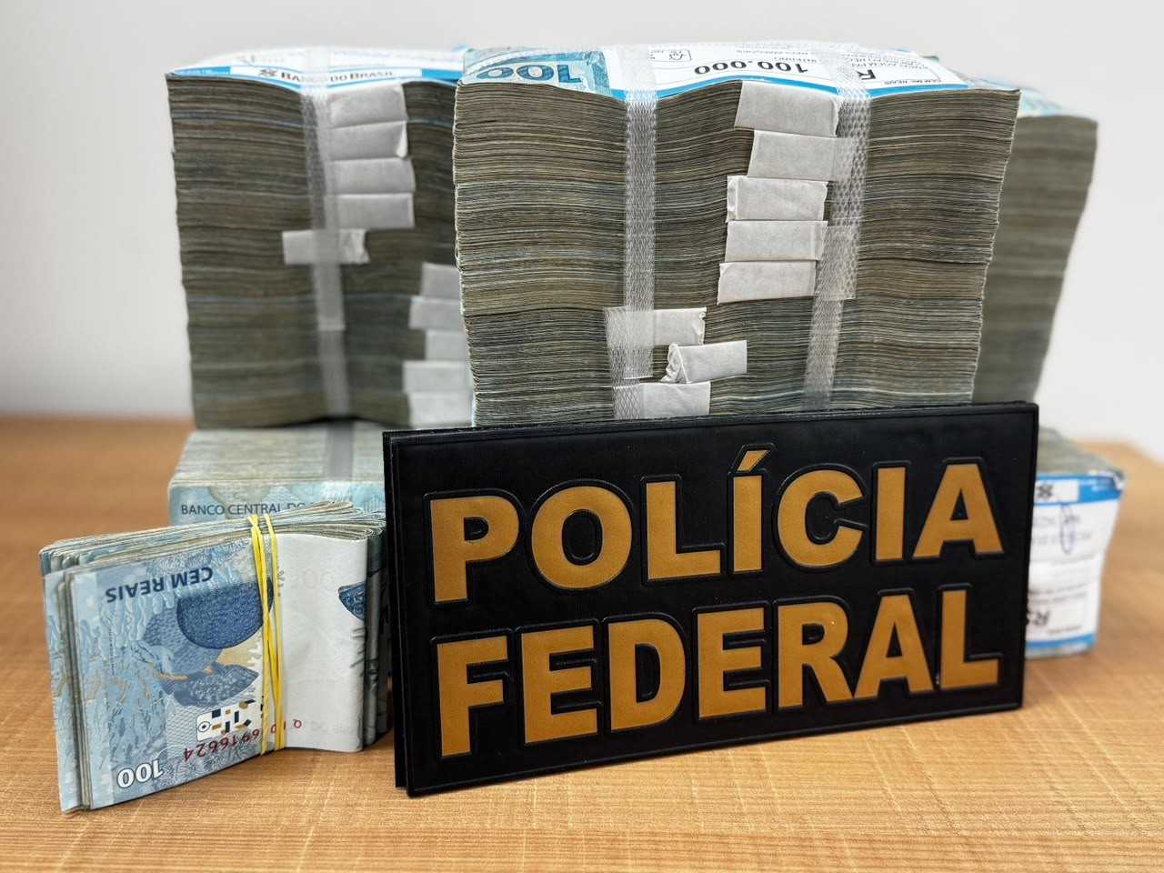 PF apreende R$ 500 mil em Aracaju por suspeita de corrupção eleitoral