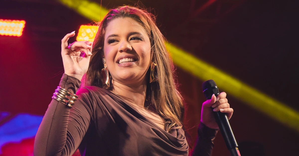 Yasmin Sensação vira fenômeno do arrocha com 'Dependente' e 5 mi no Spotify